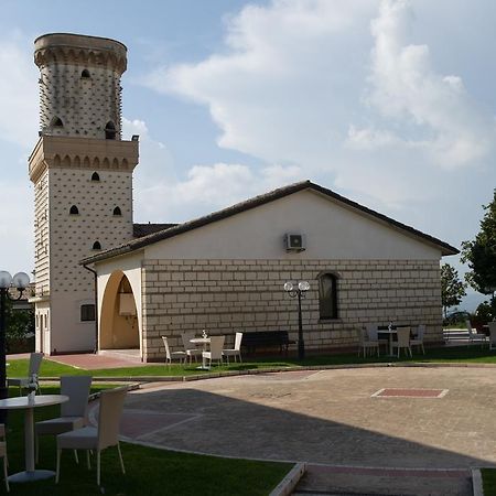 La Vecchia Torre Villa San Nicola Manfredi Bagian luar foto