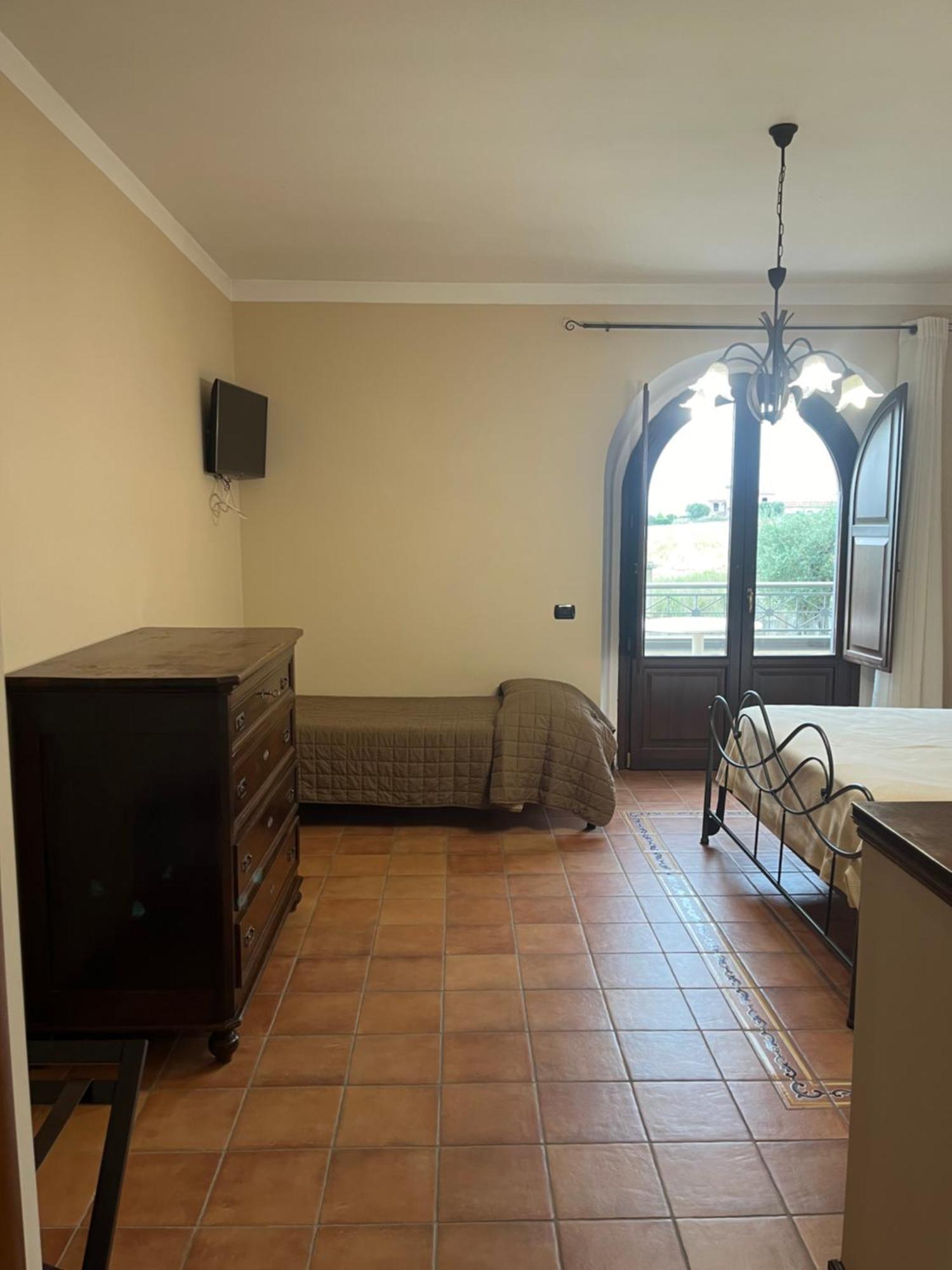 La Vecchia Torre Villa San Nicola Manfredi Bagian luar foto